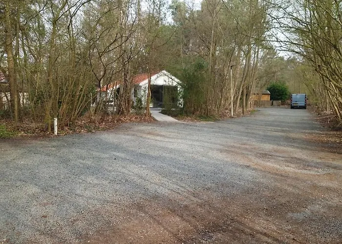 Vakantiehuis Relaxed Luxe Boszichthuisje Met Jacuzzi Bospark Ijsselheide