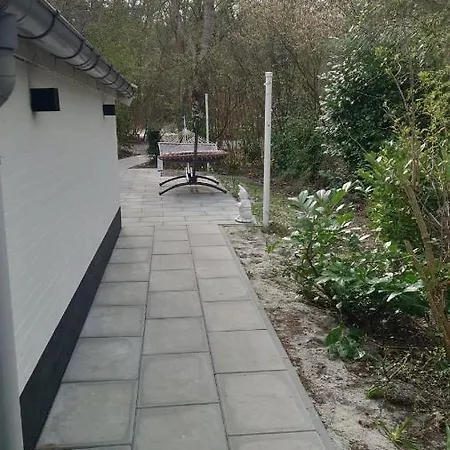Relaxed Luxe Boszichthuisje Met Jacuzzi Bospark Ijsselheide *