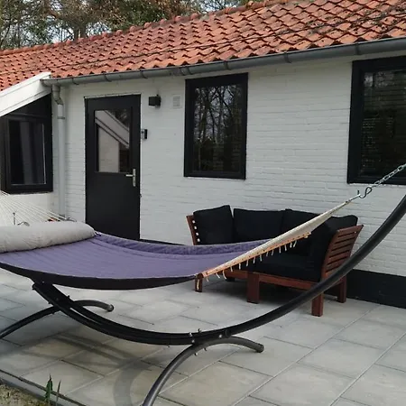 Relaxed Luxe Boszichthuisje Met Jacuzzi Bospark Ijsselheide